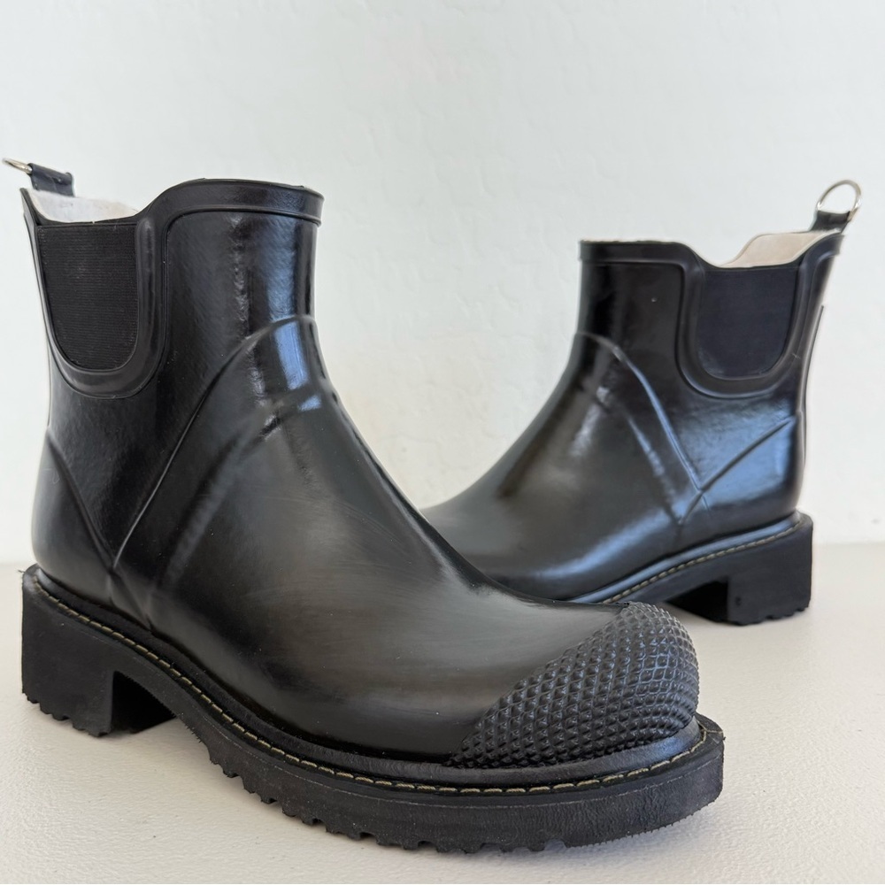 NEW ILSE JACOBSEN RUB 47 Short Black Rain boot with cosmetic flaw Size EU40 US10